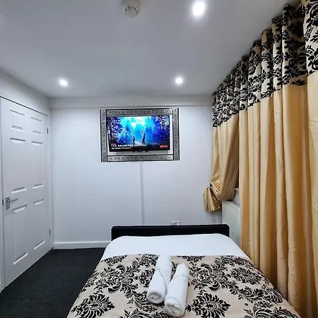 *f1*gh* Setup For Your Relaxed & Amazing + Free Parking + Free Fast Wifi * Apartmán Leeds (West Yorkshire)